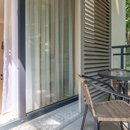 Appartement Elegantes Matejki 3 By Interhome